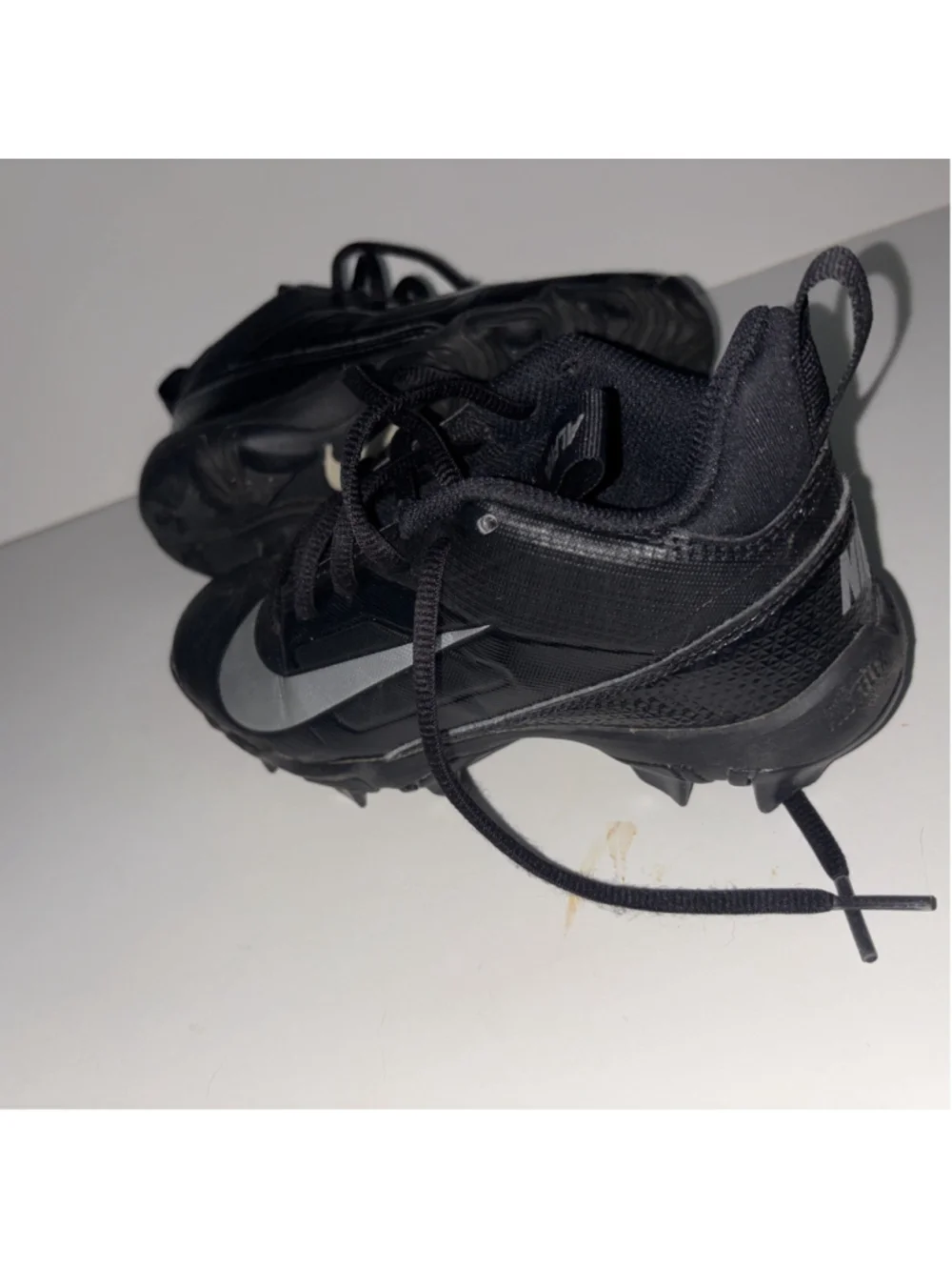 Nike Alpha Fast Flex Cleats Size 13c maybe worn twice!!! Super clean. Very nice